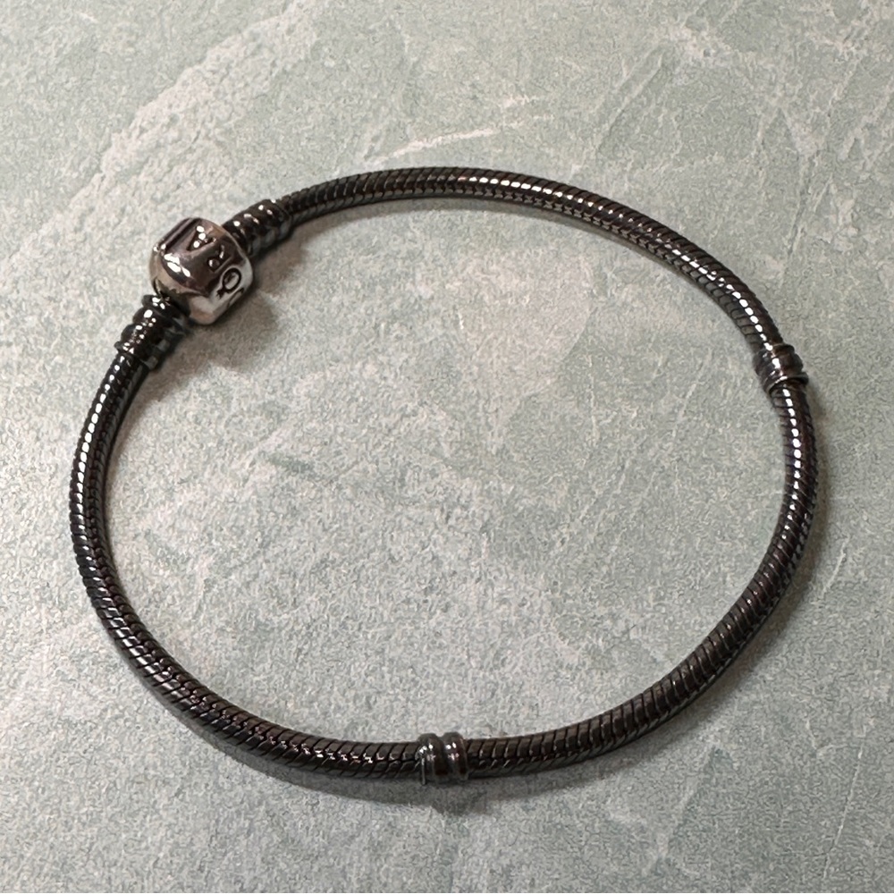 Pandora Oxidized Gunmetal Gray Classic Barrel Clasp Bracelet 8 inches